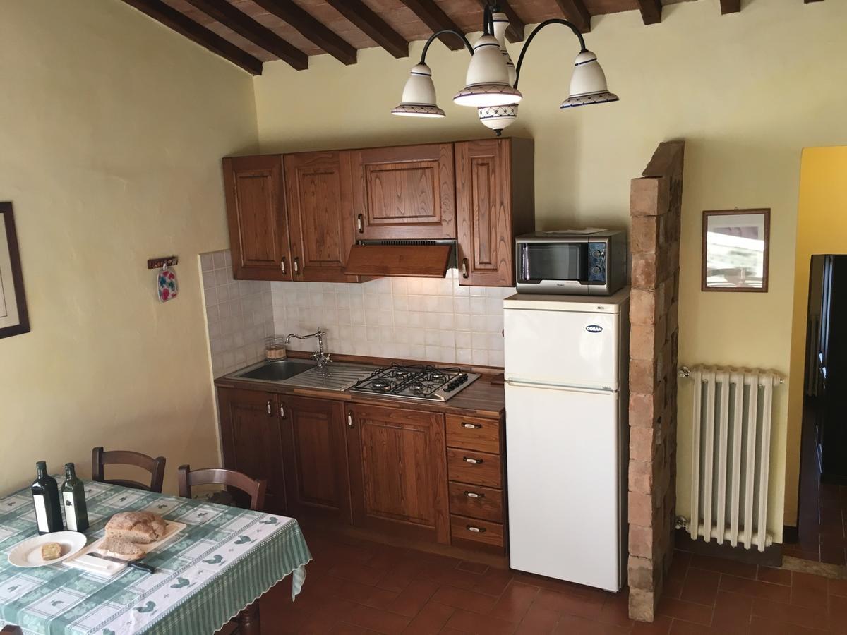 Farmhouse Gello By Toscanatour モンテカティーニ・ヴァル・ディ・チェーチナ エクステリア 写真