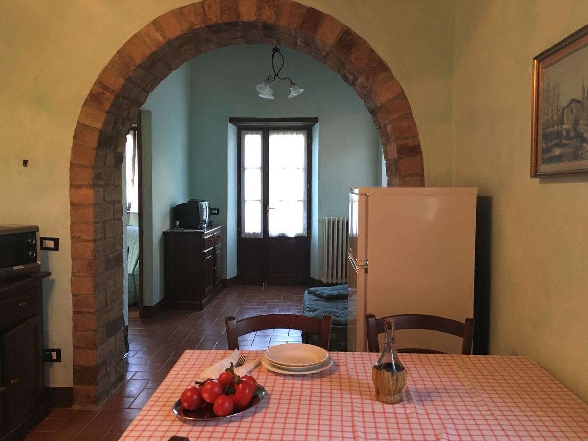 Farmhouse Gello By Toscanatour モンテカティーニ・ヴァル・ディ・チェーチナ エクステリア 写真